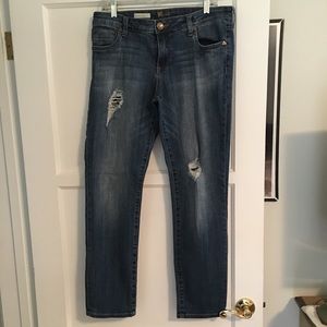 Distressed Boyfriend Jeans